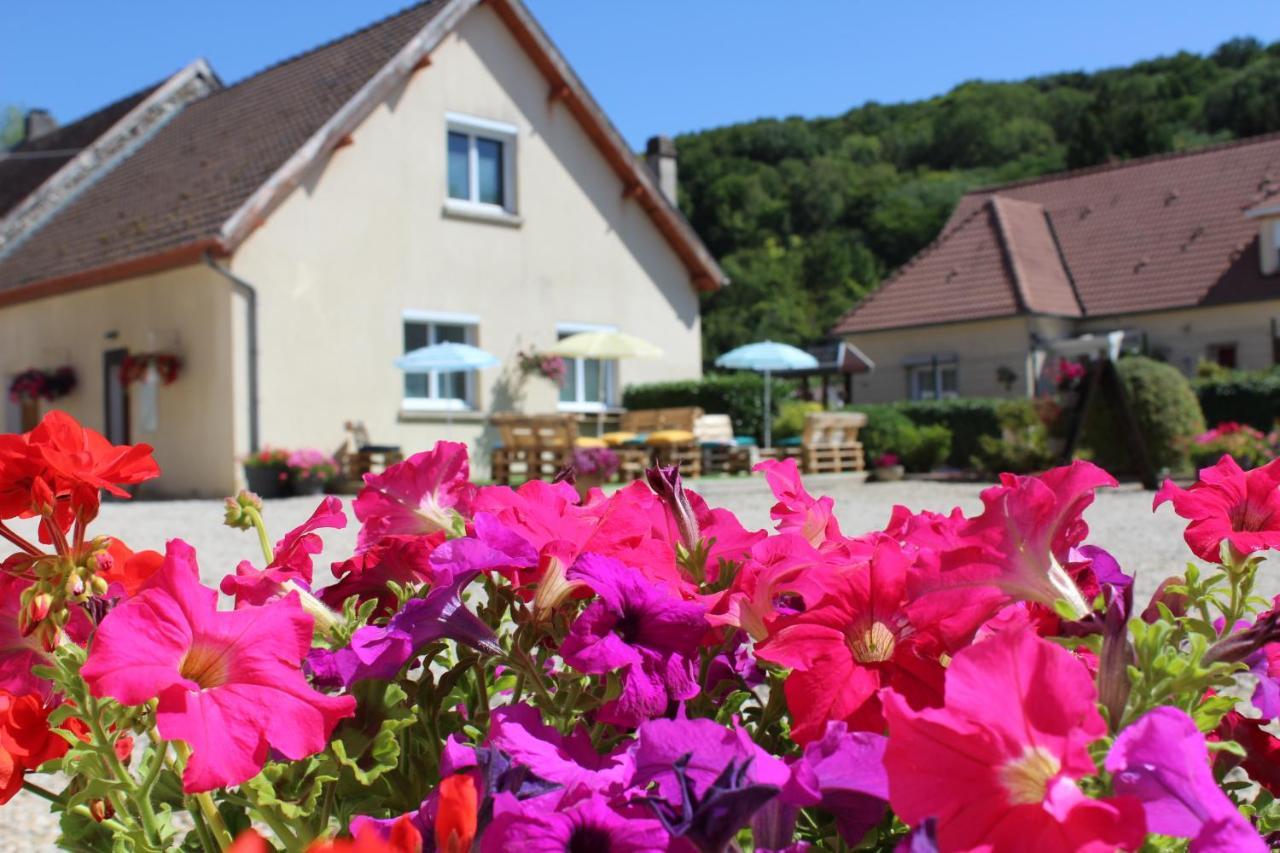 Le Domaine De L Etang Le Merger Oeuilly Exterior foto