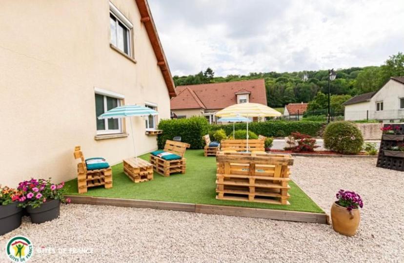 Le Domaine De L Etang Le Merger Oeuilly Exterior foto