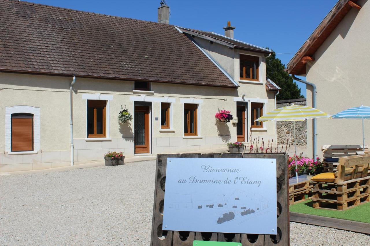 Le Domaine De L Etang Le Merger Oeuilly Exterior foto
